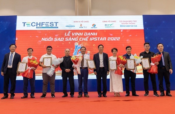 Vinh danh “Ngôi sao sáng chế IPStar” Techfest Vietnam năm 2022